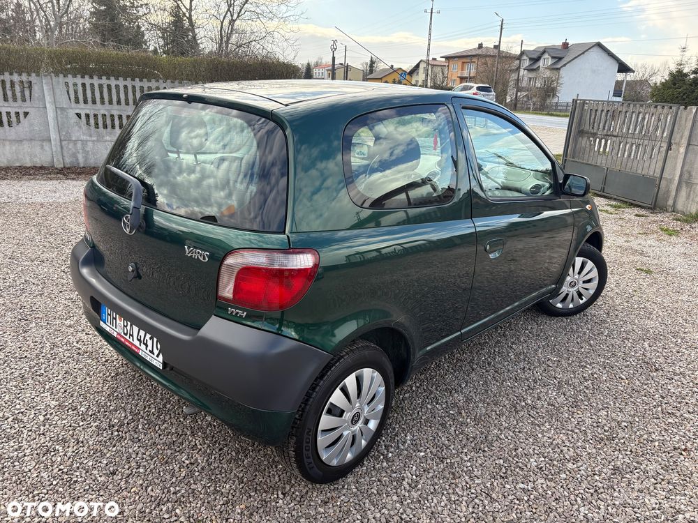 Toyota Yaris 1.0 Base - 7