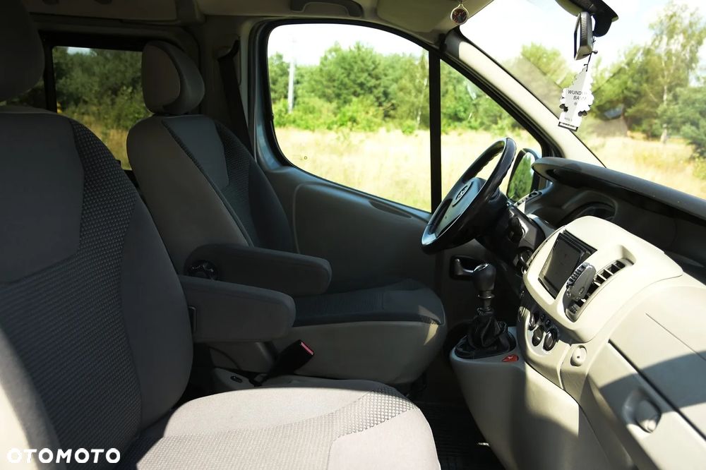 Opel Vivaro - 22