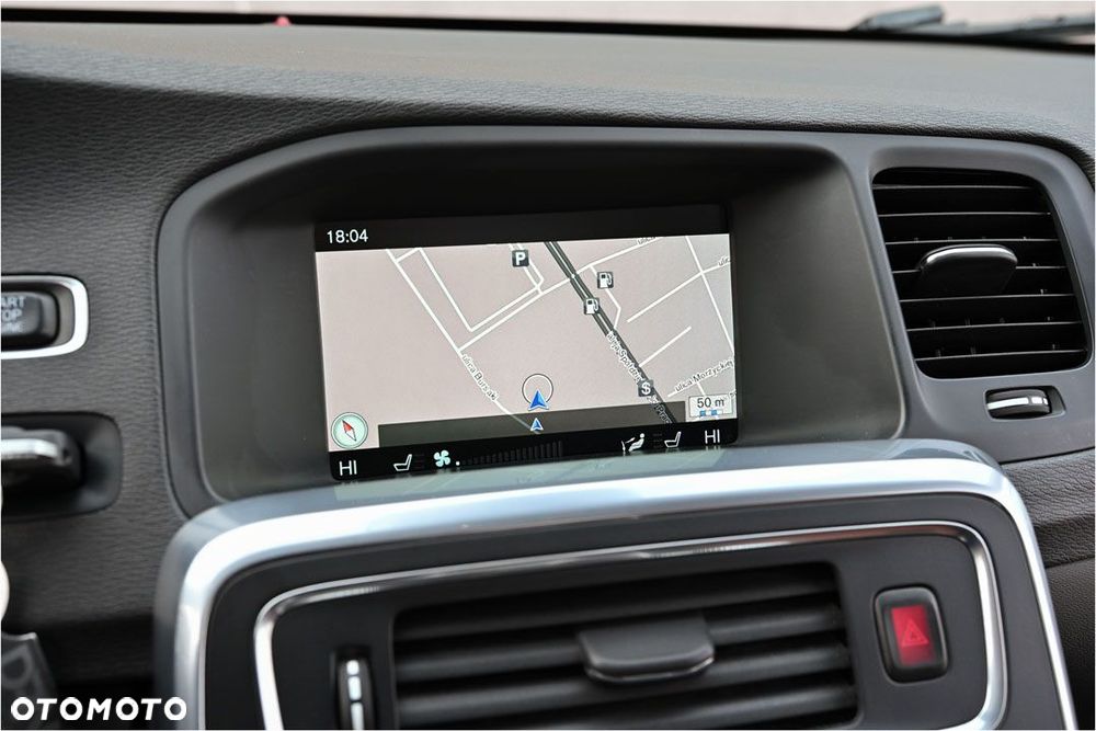 Volvo V60 Cross Country D4 Geartronic Summum - 26