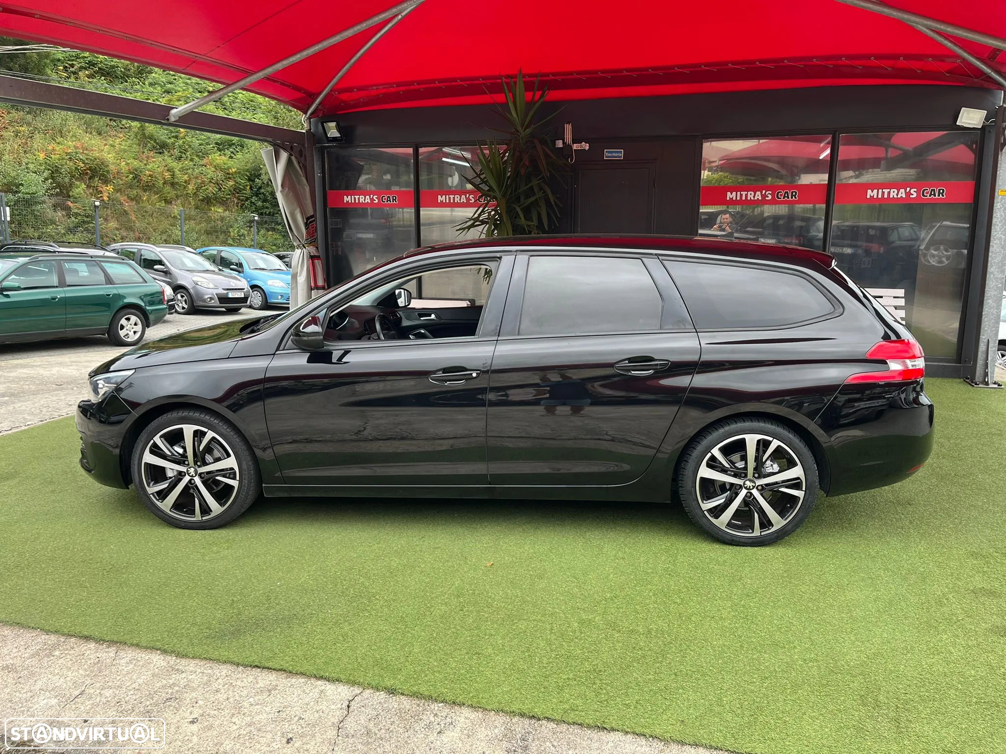 Peugeot 308 SW BlueHDi 100 Stop & Start Access - 2