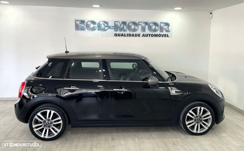 MINI 5 Portas Cooper D Aut. Seven - 13