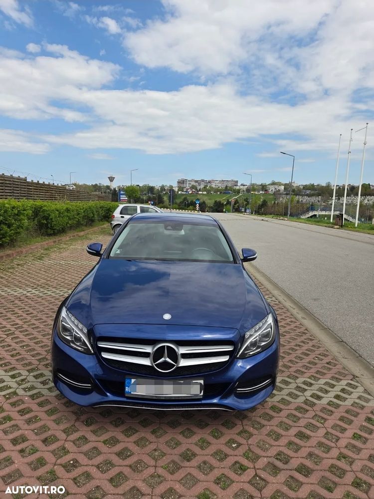 Mercedes-Benz C - 1