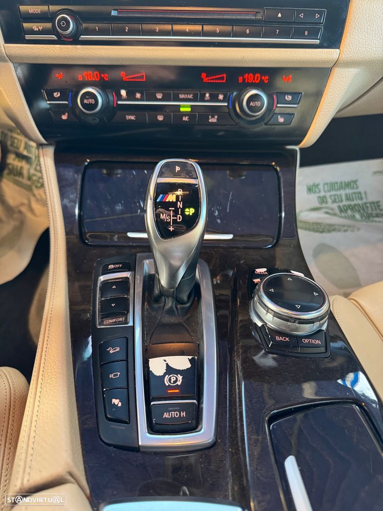 BMW M550d xDrive Touring Sport-Aut. - 16