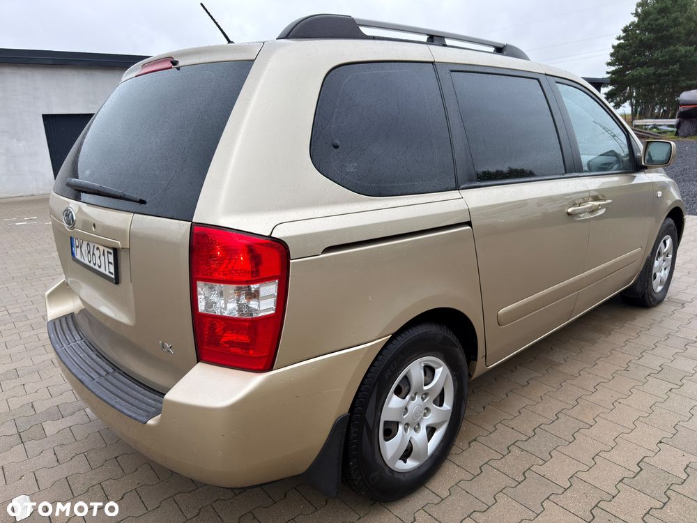 Kia Carnival 2.9 CRDi Voyage - 5