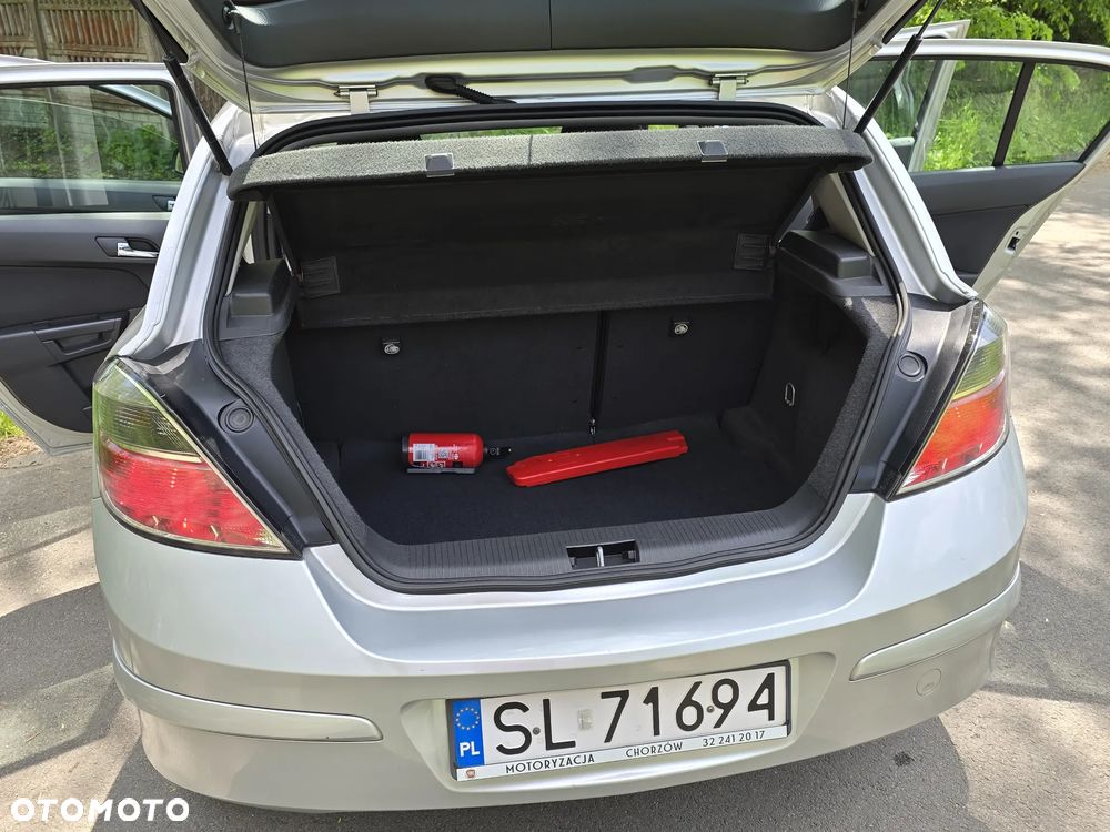 Opel Astra 1.6 Enjoy - 8