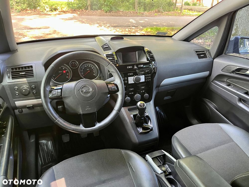 Opel Zafira 1.6 Edition - 11