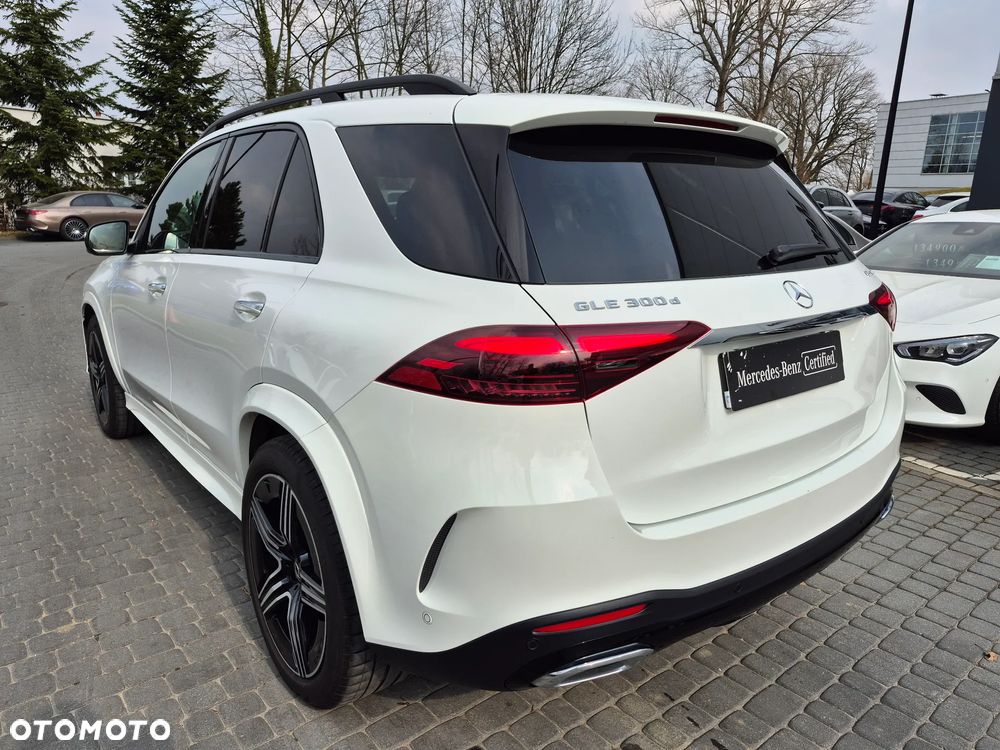 Mercedes-Benz GLE 300 d mHEV 4-Matic AMG Line - 11