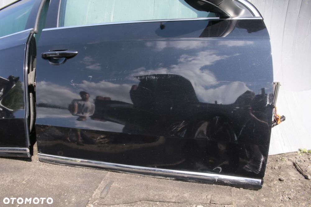 drzwi prawe przednie VW Passat B7 - 4