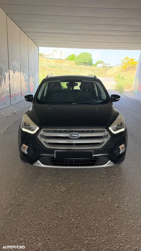 Ford Kuga 1.5 EcoBoost 2WD Titanium - 1