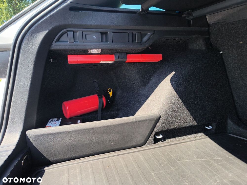Skoda Octavia 1.5 TSI mHEV Sportline DSG - 31