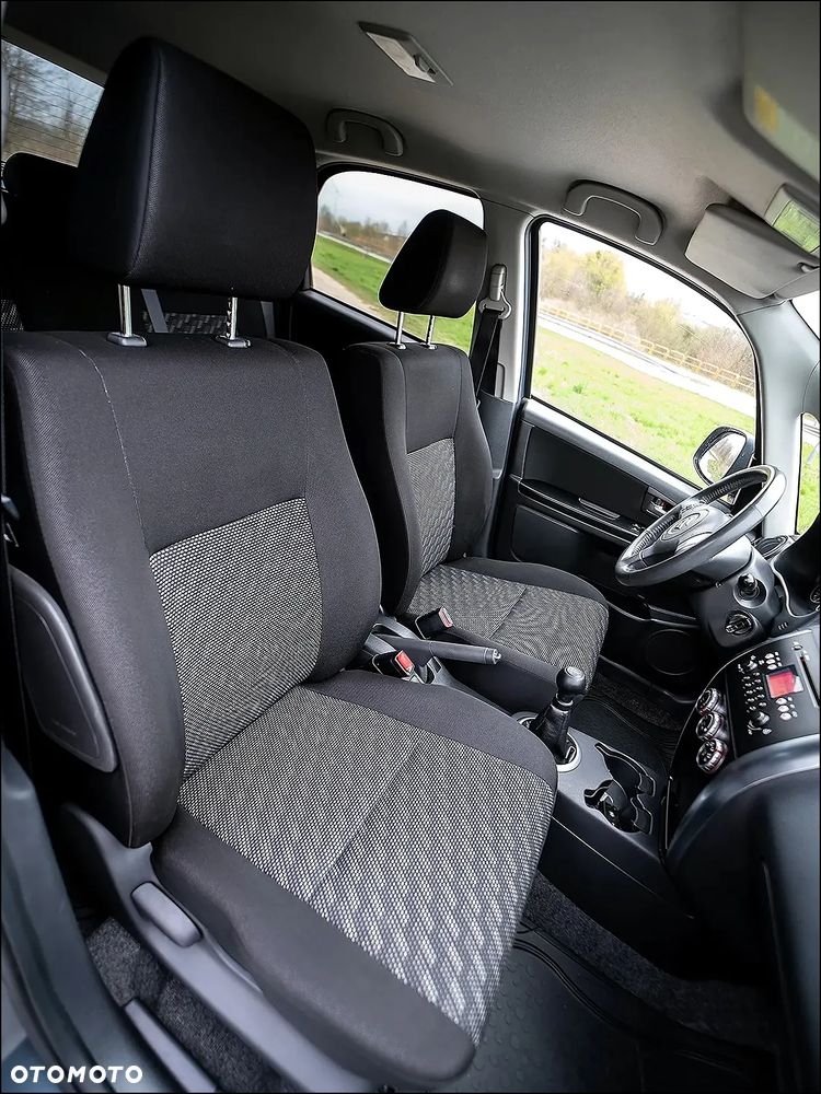 Suzuki SX4 - 35