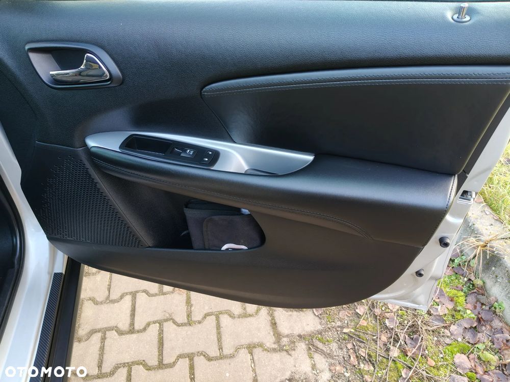 Fiat Freemont 2.0 Multijet Urban - 27