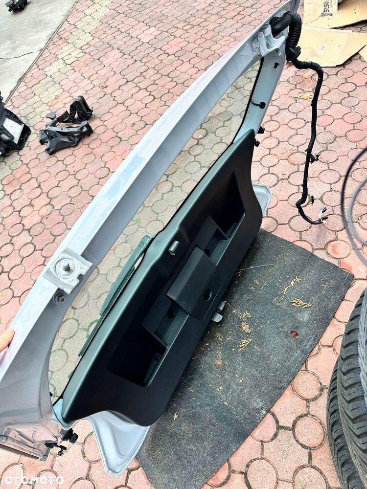 Klapa Tylna Kompletna VW Polo 2G Kolor LB9Z - 3