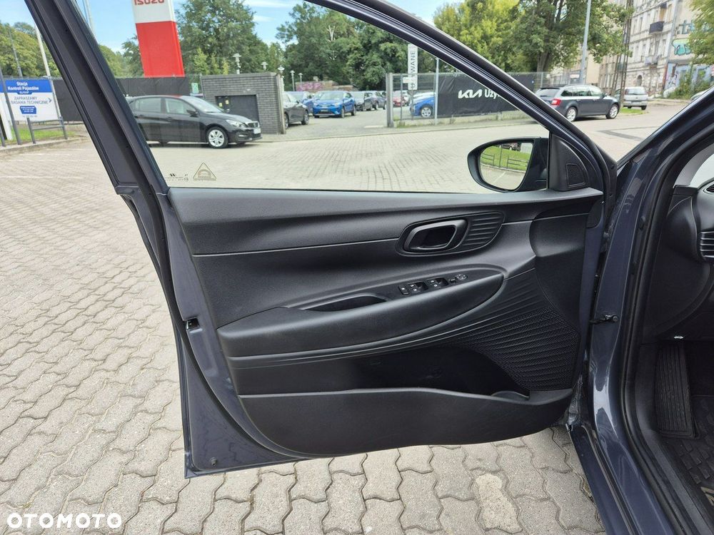Hyundai i20 - 11
