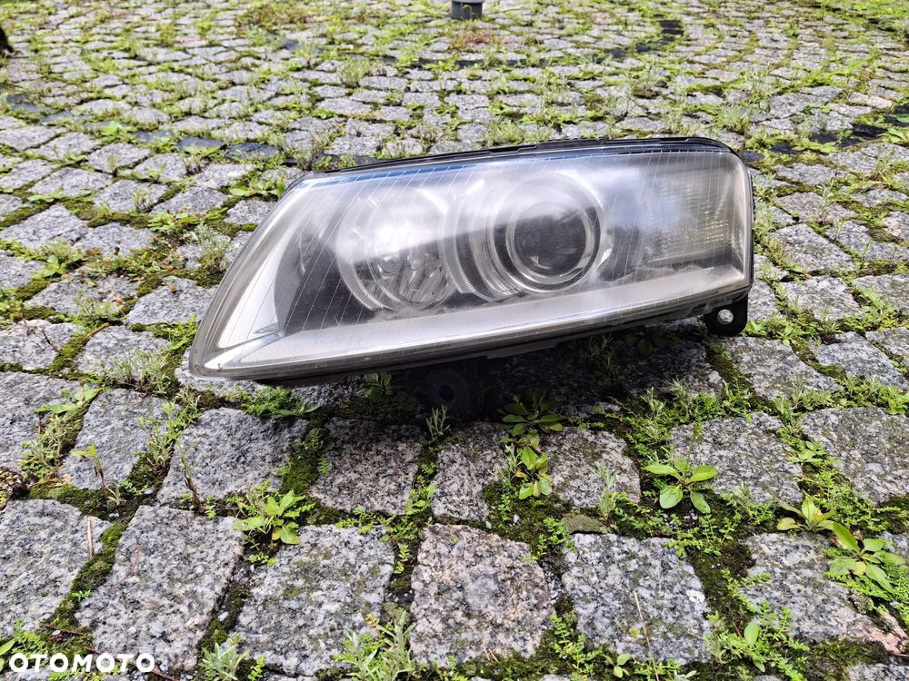 Reflektor xenon Audi A6C6 z Niemiec
