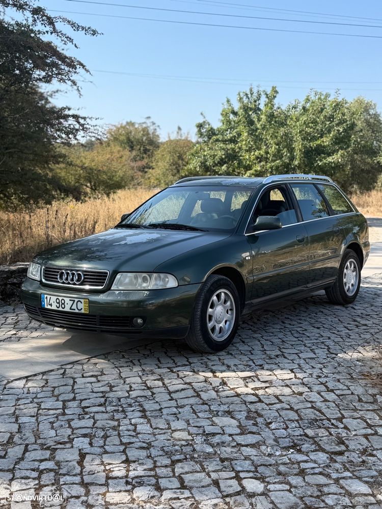 Audi A4 Avant - 8