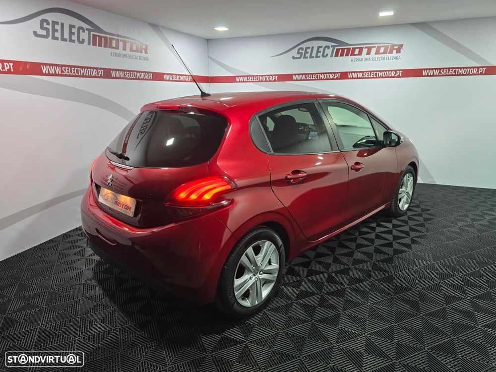 Peugeot 208 1.2 PureTech Style - 3