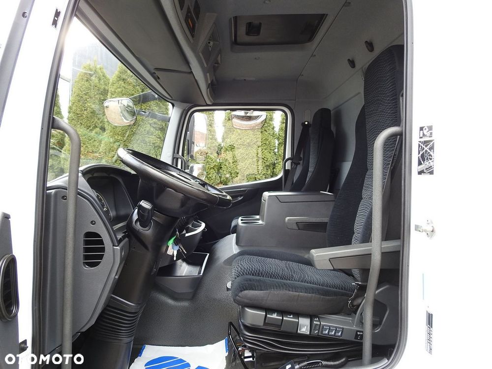 Mercedes-Benz ATEGO 12.24 KONTENER WINDA 18 PALET TEMPOMAT KLIMATYZACJA AUTOMAT  BLIŹNIACZE KOŁA  240KM - 30