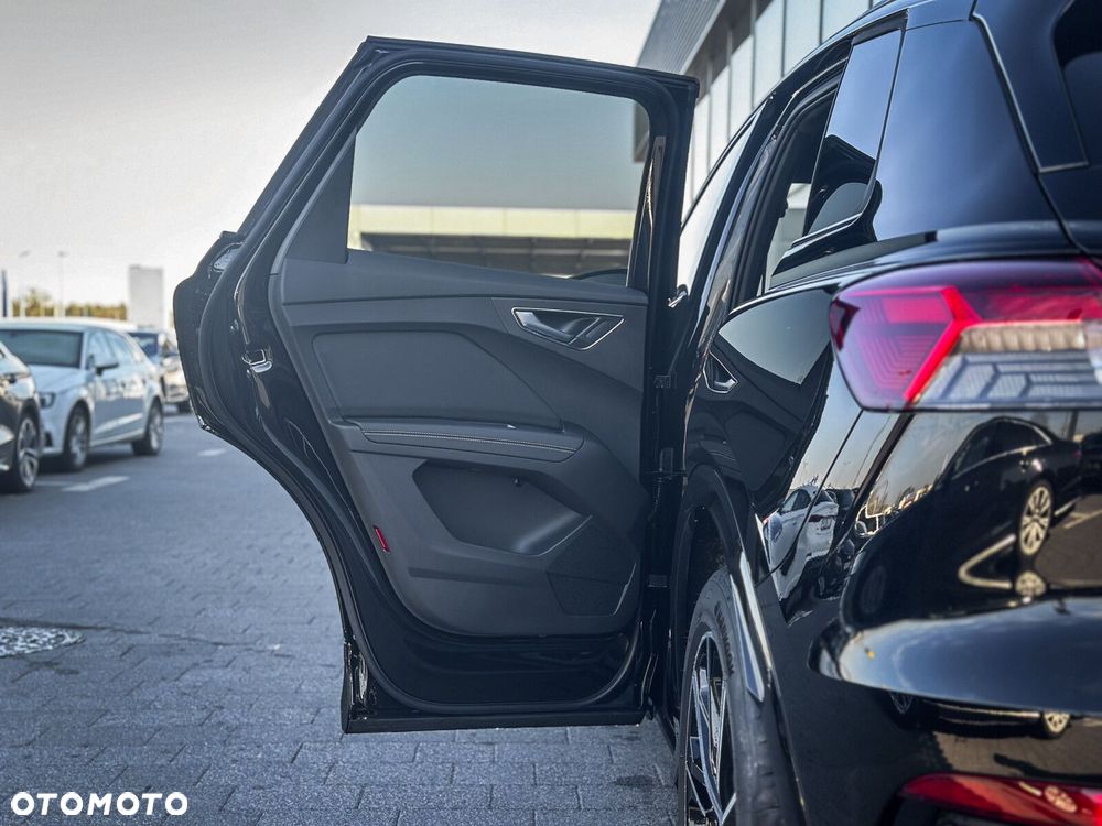 Audi Q4 e-tron - 33