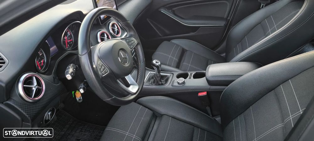 Mercedes-Benz A 180 (BlueEFFICIENCY) Urban - 8