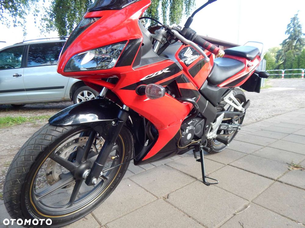 Honda CBR - 7