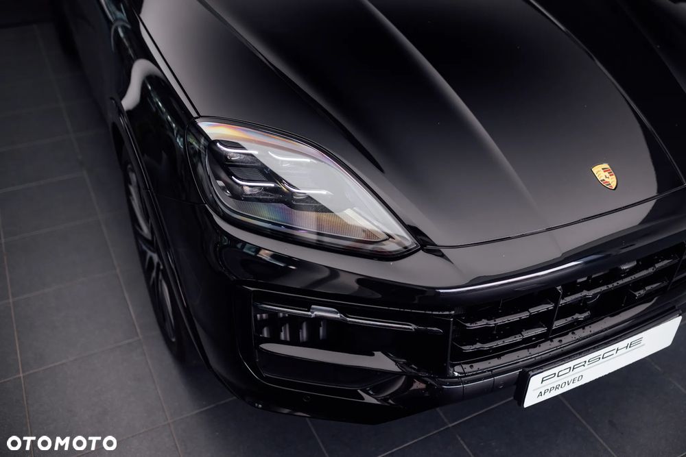 Porsche Cayenne GTS - 24