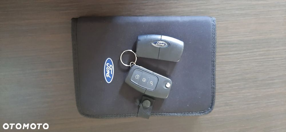 Ford Fiesta - 27