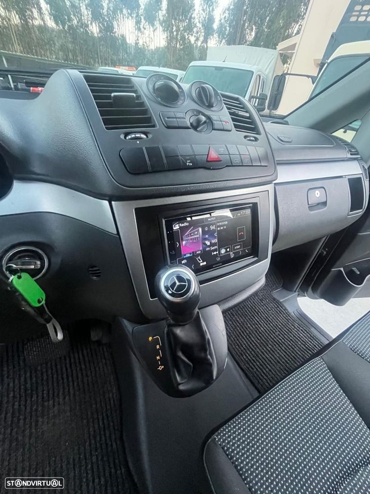Mercedes-Benz Vito 6 lugares Automática - 21