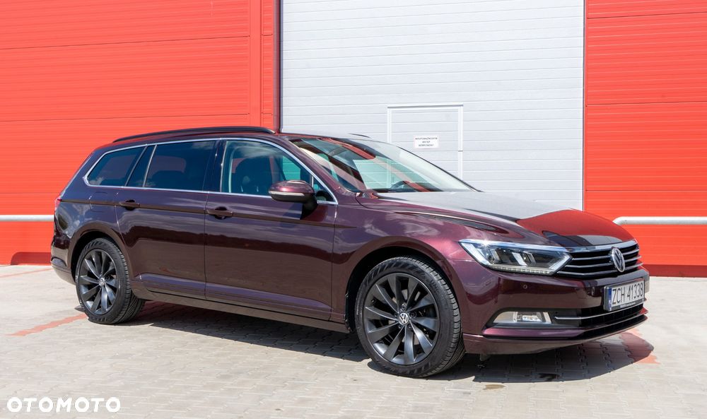Volkswagen Passat 2.0 TDI (BlueMotion Technology) DSG Comfortline - 1