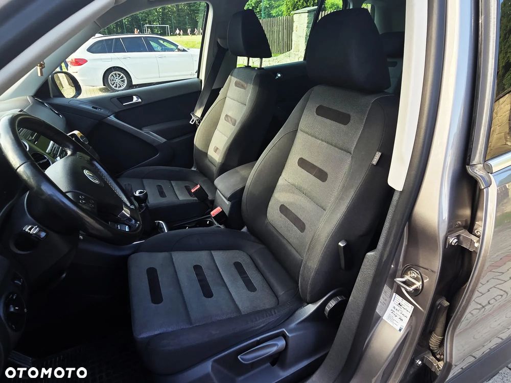 Volkswagen Tiguan 2.0 TDI DPF 4Motion Sport & Style - 18