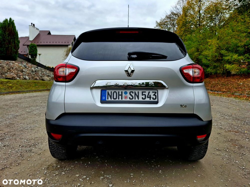 Renault Captur TCe 120 EDC Helly Hansen - 10