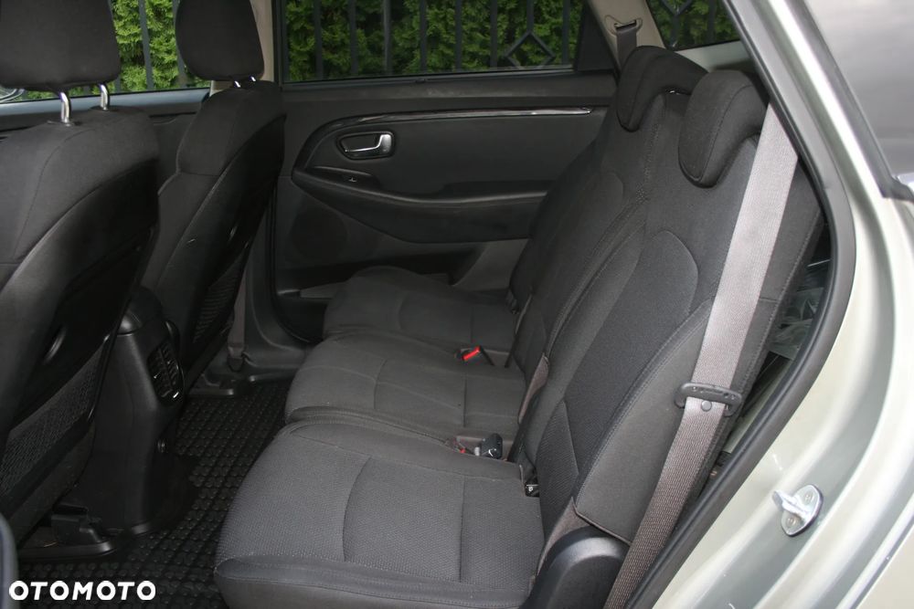 Kia Carens 1.6 GDI Business Line EU6 - 28