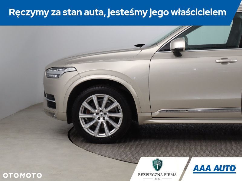 Volvo XC 90 - 16