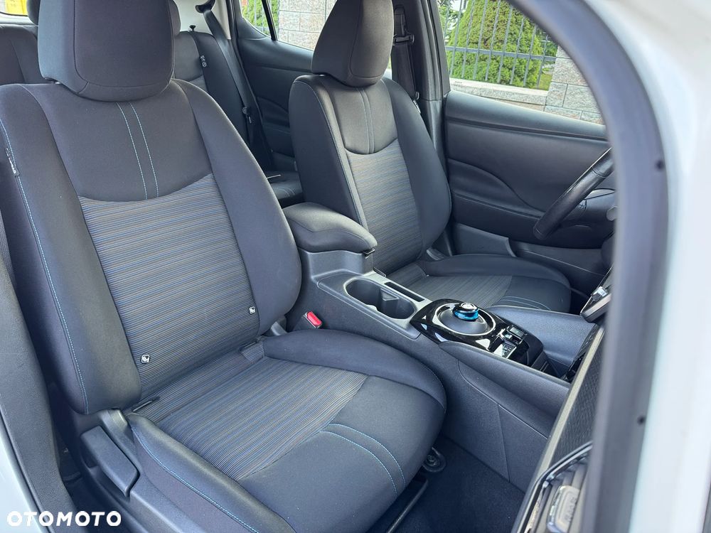 Nissan Leaf 40 kWh Acenta - 21