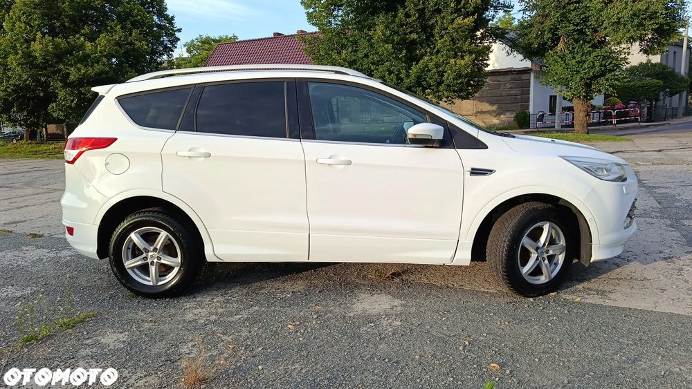 Ford Kuga - 9