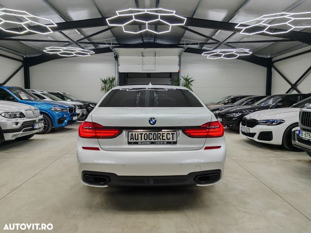 BMW Seria 7 740d xDrive - 31