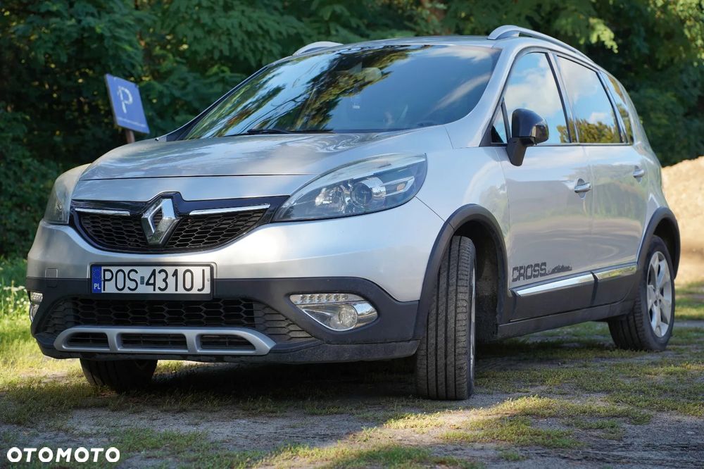 Renault Scenic dCi 110 Xmod Paris - 3