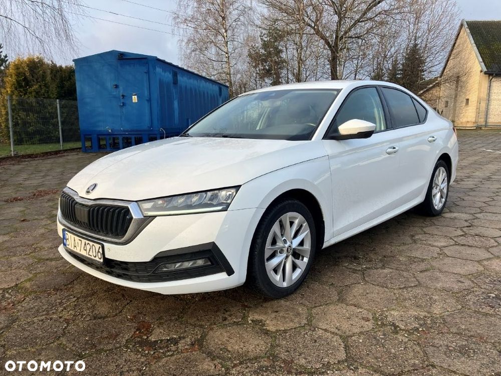 Skoda Octavia 2.0 TDI Ambition DSG - 1