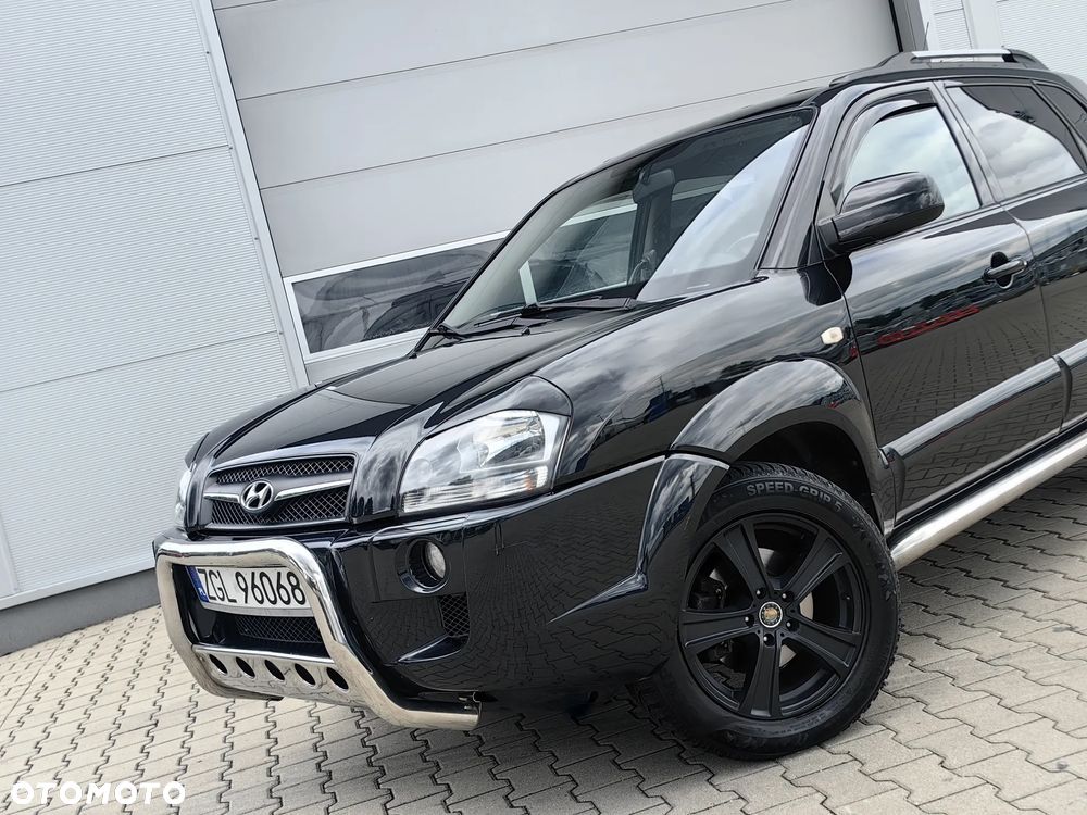 Hyundai Tucson 2.0 Comfort 2WD - 27