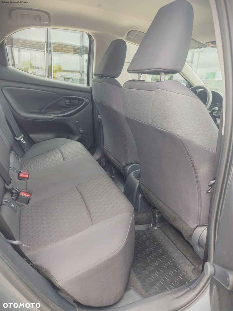 Toyota Yaris 1.0 Active - 18