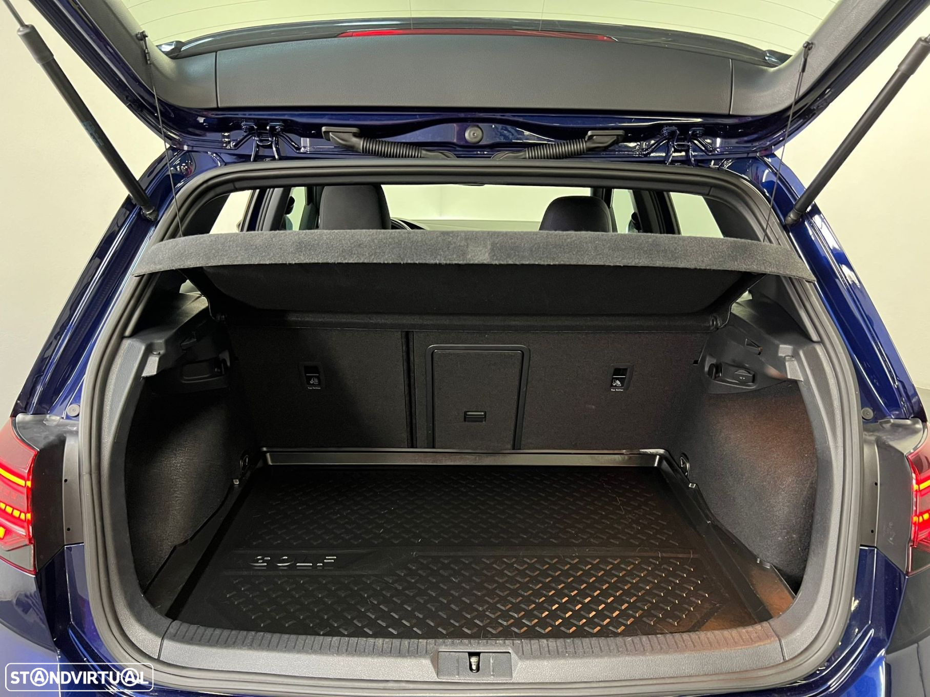 VW Golf 1.4 TSI GTE DSG - 19