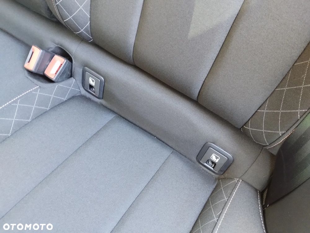 Skoda Kamiq 1.0 TSI Ambition - 29