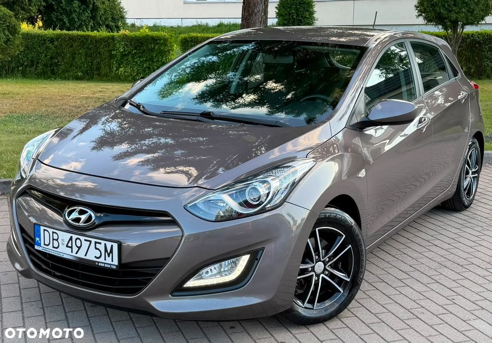 Hyundai i30 1.4 Fifa World Cup Edition - 38