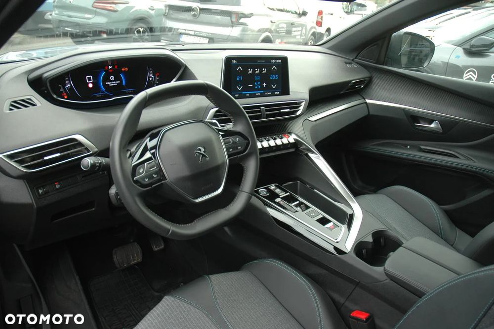 Peugeot 3008 1.2 PureTech Allure Pack S&S EAT8 - 5