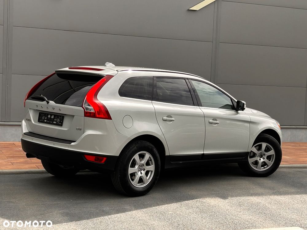 Volvo XC 60 D4 Geartronic Momentum - 6