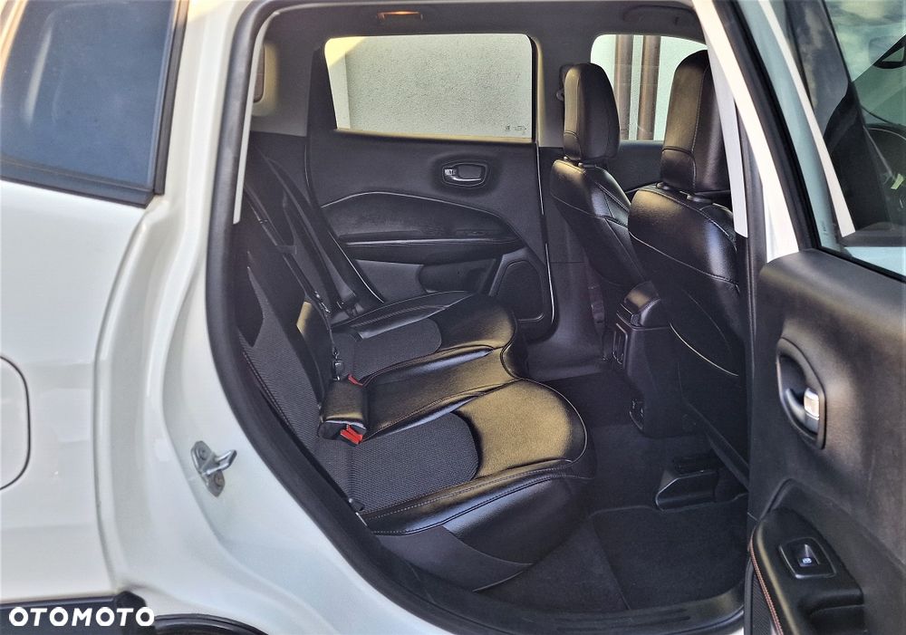 Jeep Compass 1.4 TMair Limited 4WD S&S - 13