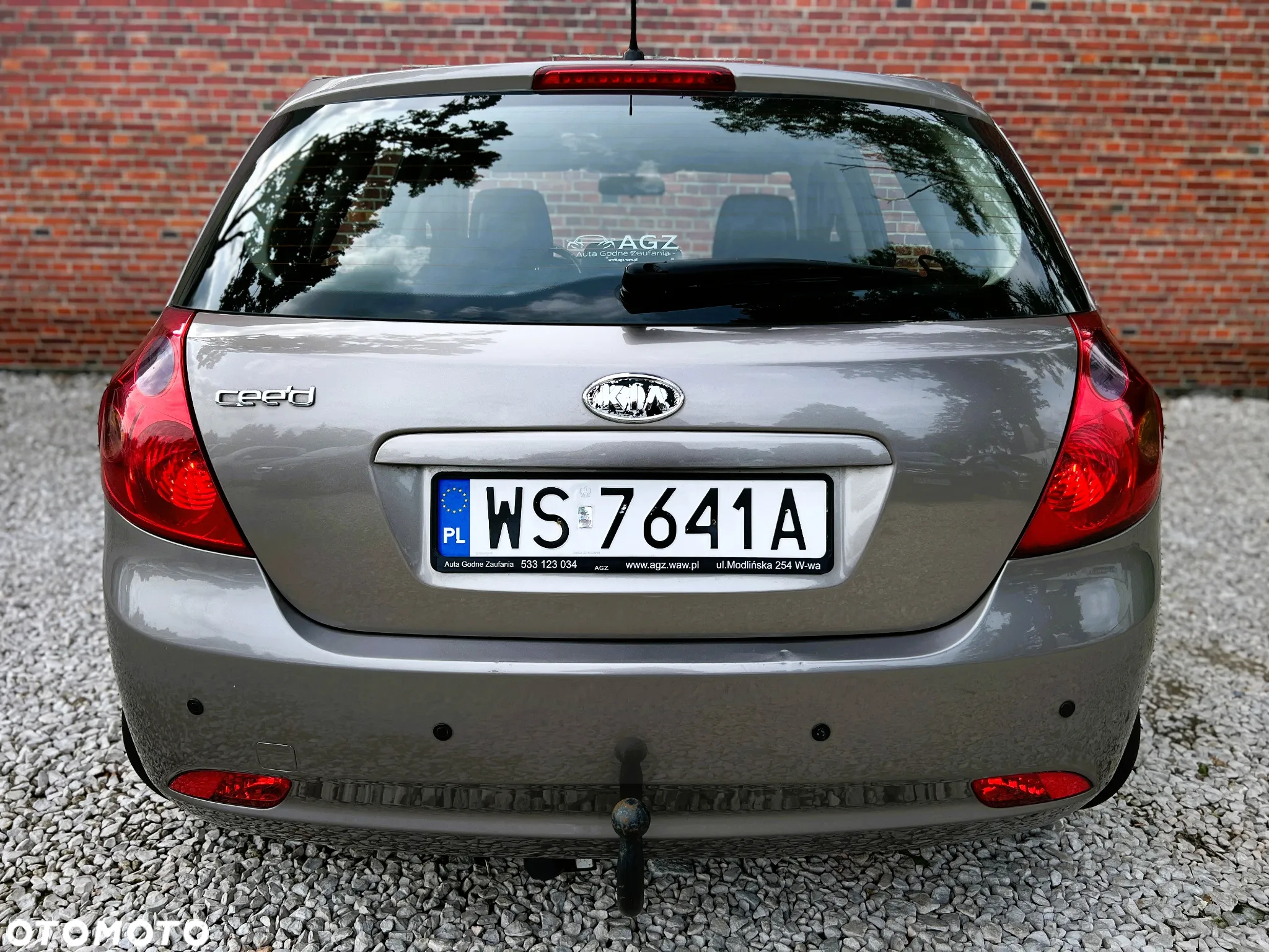 Kia Ceed - 32