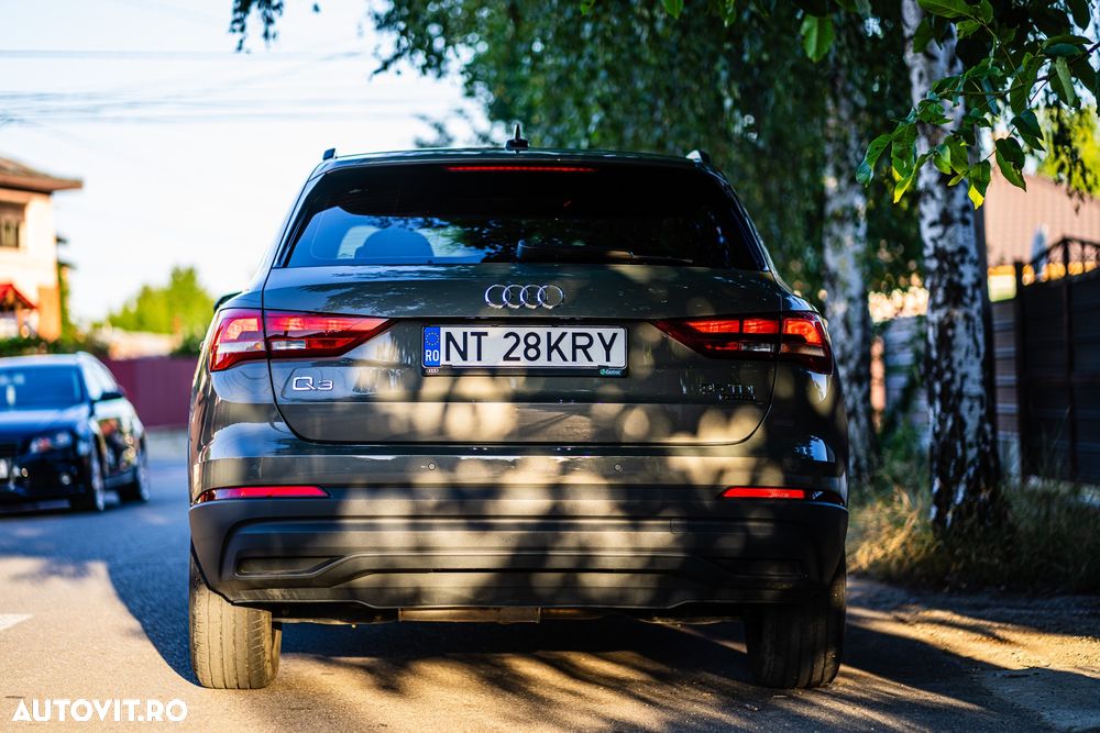 Audi Q3 2.0 35 TDI S tronic quattro Advanced - 12