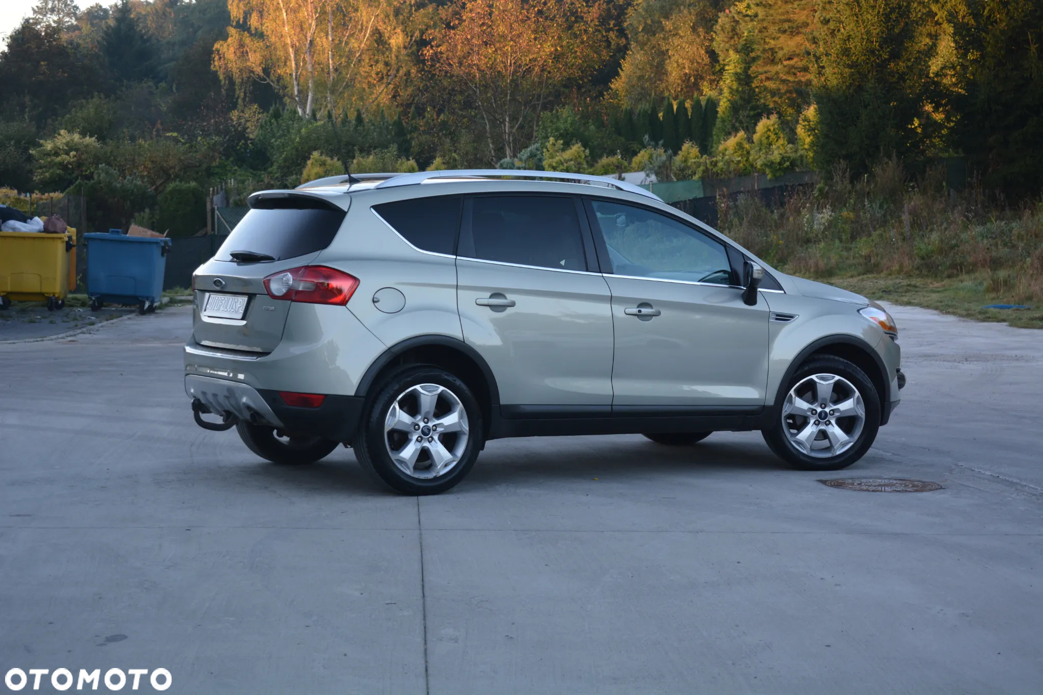 Ford Kuga 2.0 TDCi 4x4 Titanium - 10