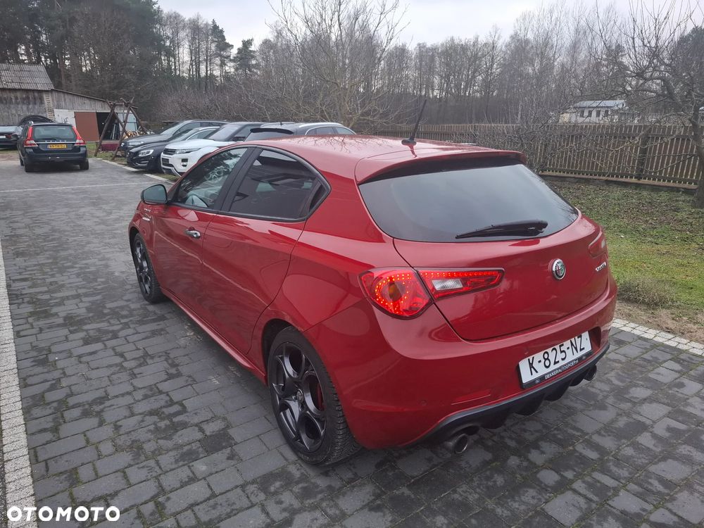 Alfa Romeo Giulietta 1.8 TBi 16V TCT Veloce - 8